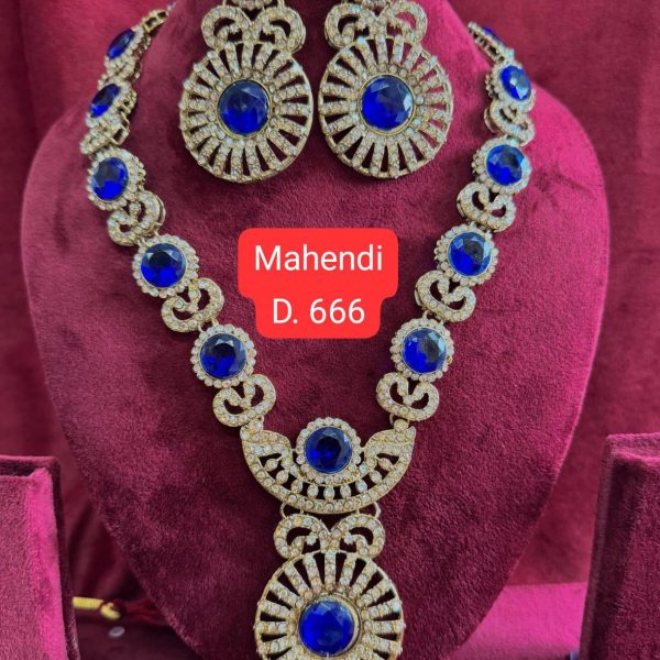 Stone Metal Necklace Jewellery Set for Women(Blue)