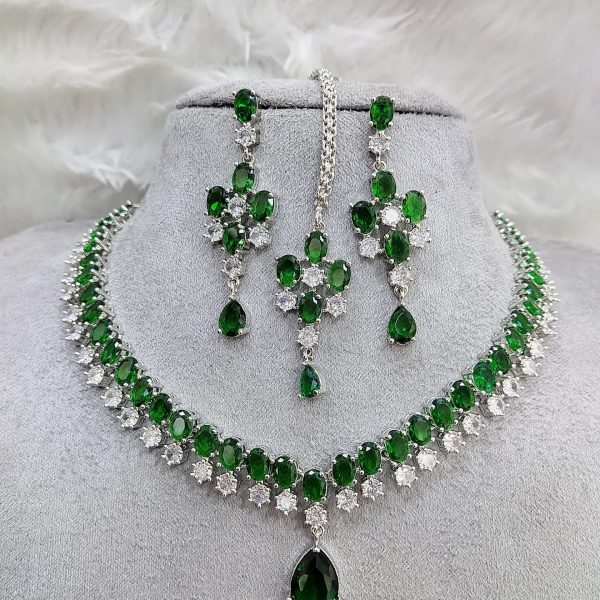 Diamond necklace Set Green Ad Stone