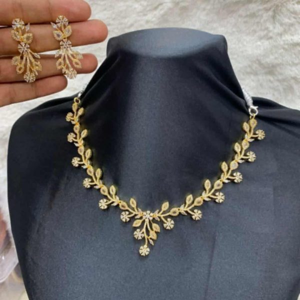 Daimond Cut Necklace Set